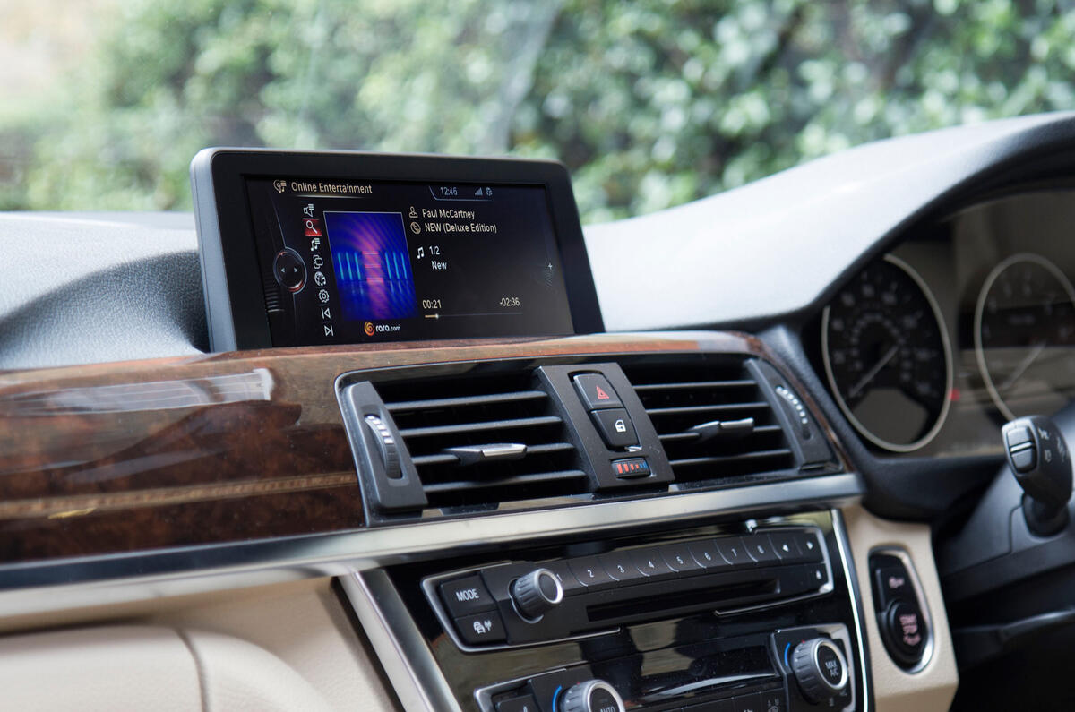 BMW offers audio streaming without the data worries