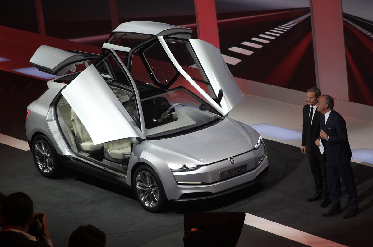 Giugiaro Clipper electric MPV unveiled