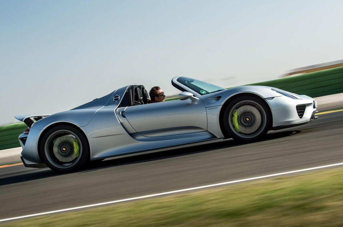 no title LaFerrari v McLaren P1 v Porsche 918 Spyder