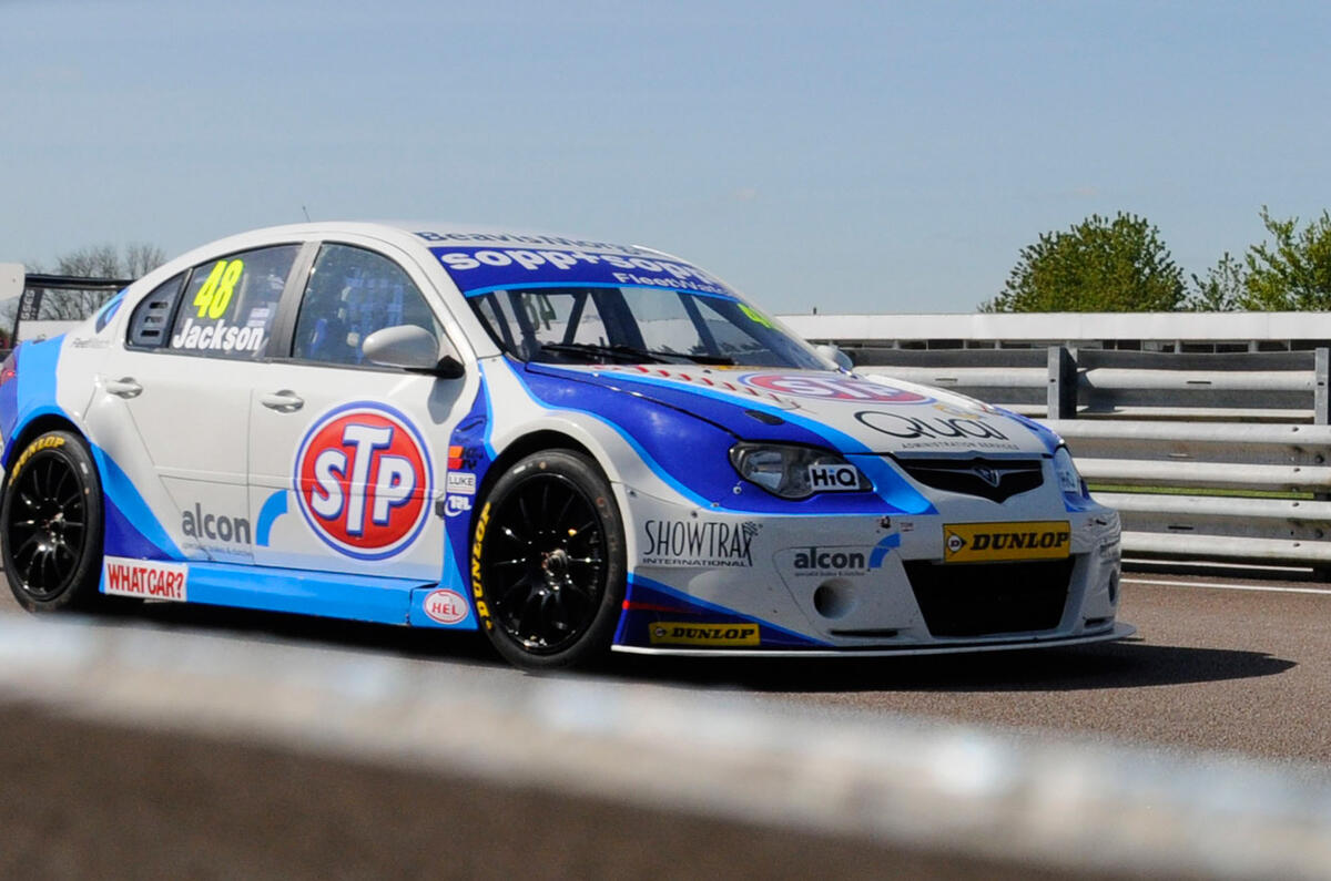 no title Jordan leads BTCC championship after close third round