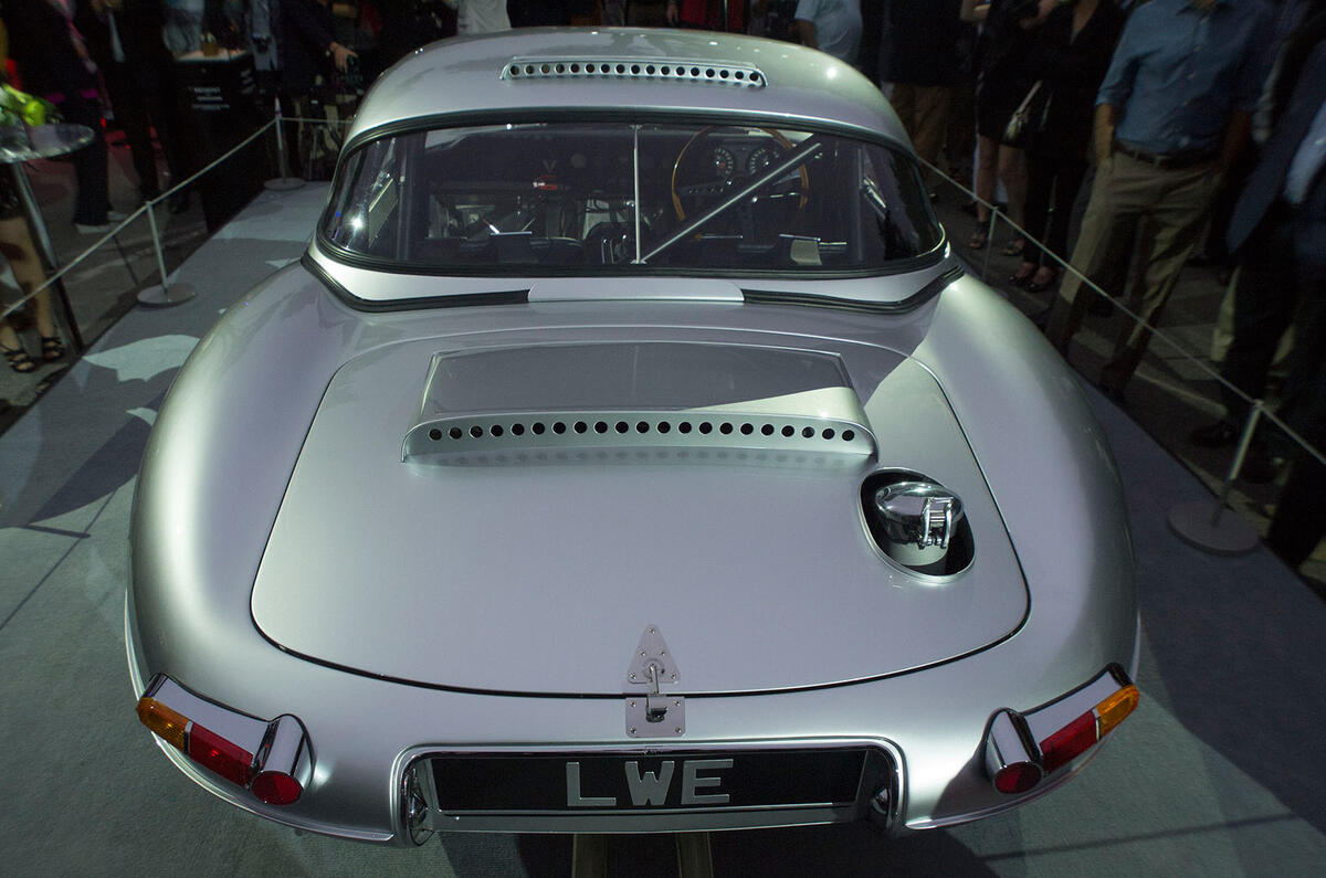 Jaguar reveals £1m Lightweight E-type