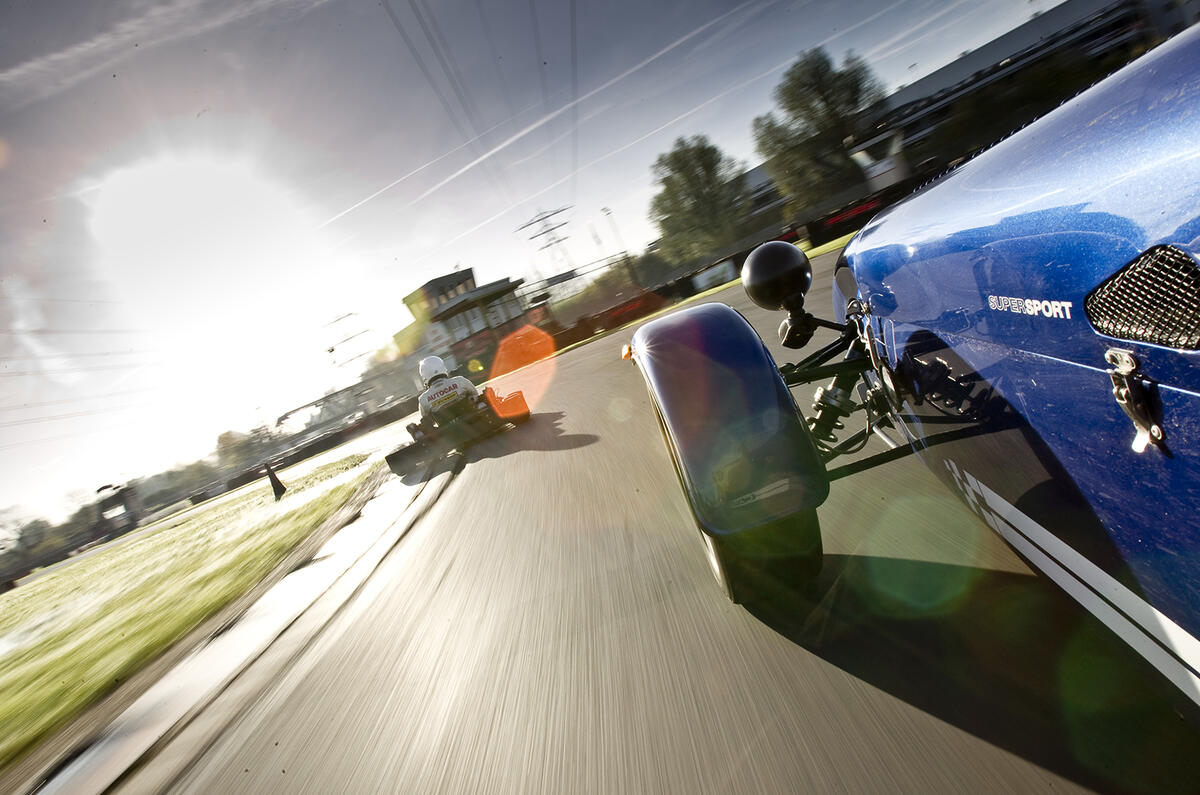 Caterham Seven versus go-kart