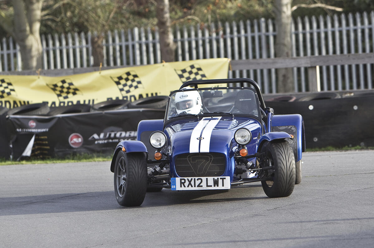 Caterham Seven versus go-kart