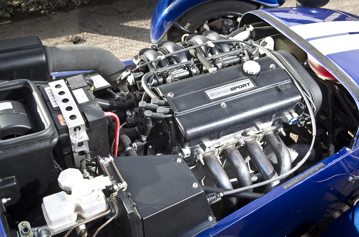 Caterham Seven versus go-kart