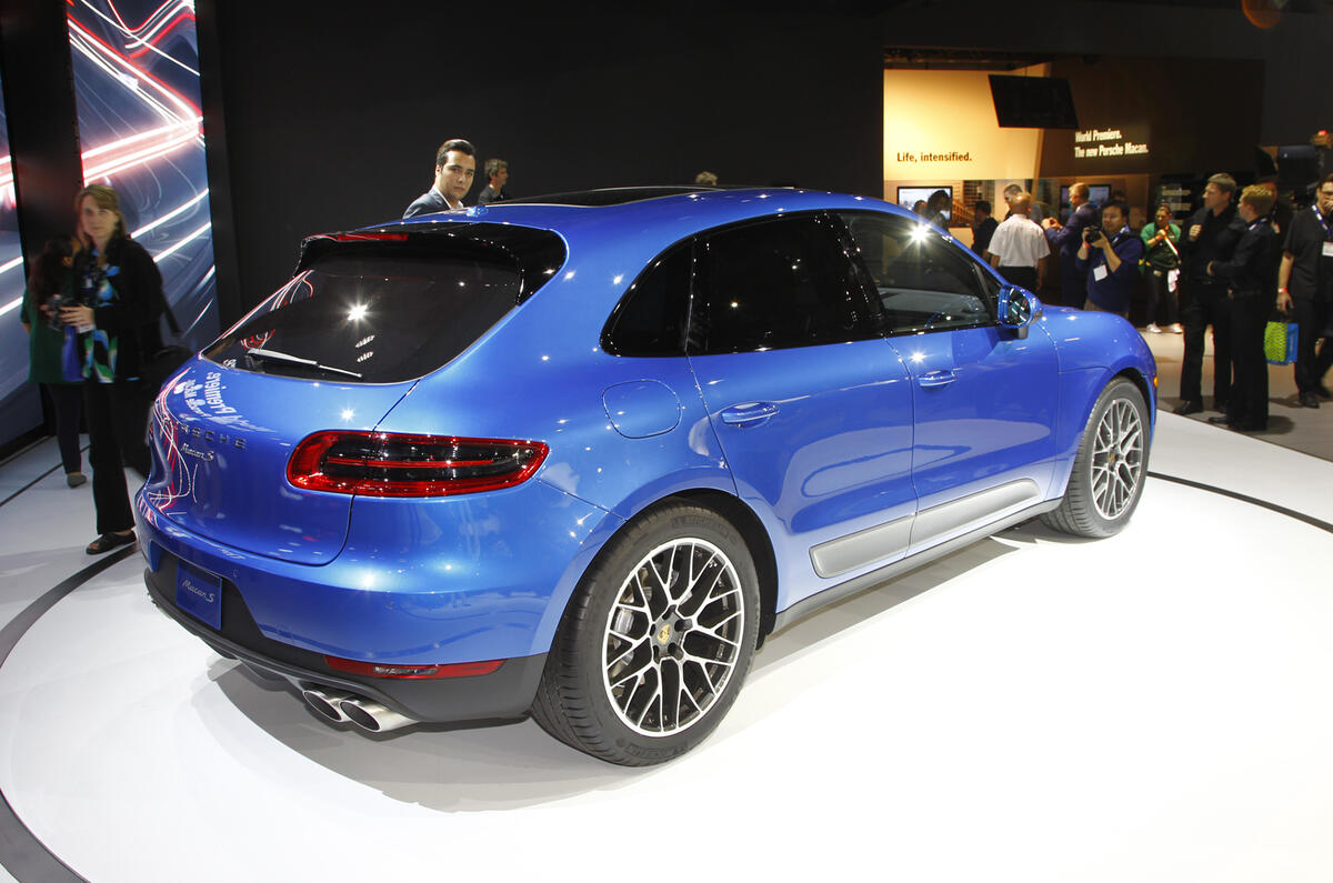 LA motor show 2013 gallery