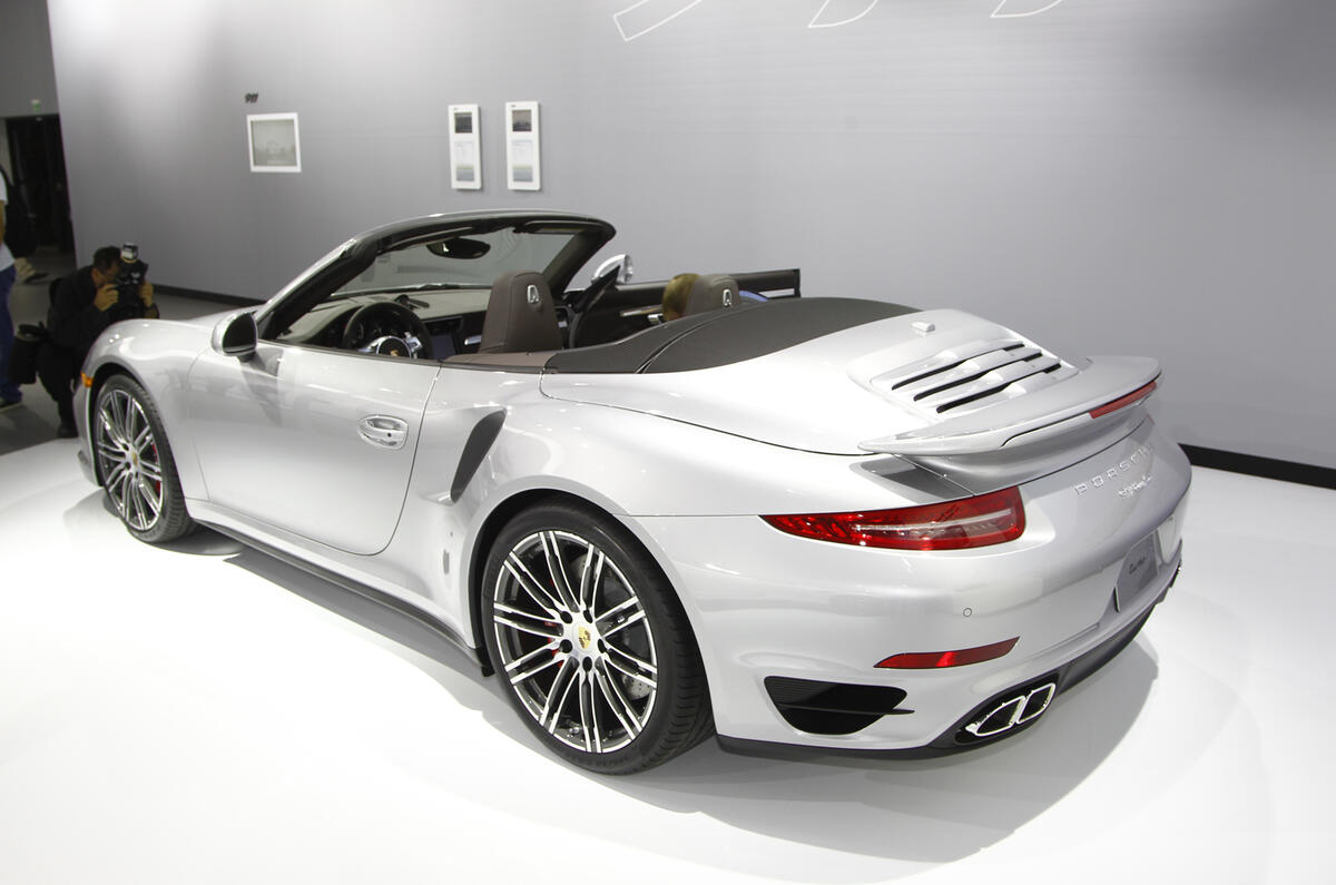 LA motor show 2013 gallery