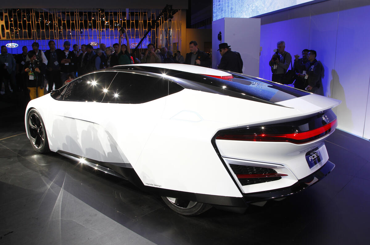 no title LA motor show 2013: Honda FCEV concept