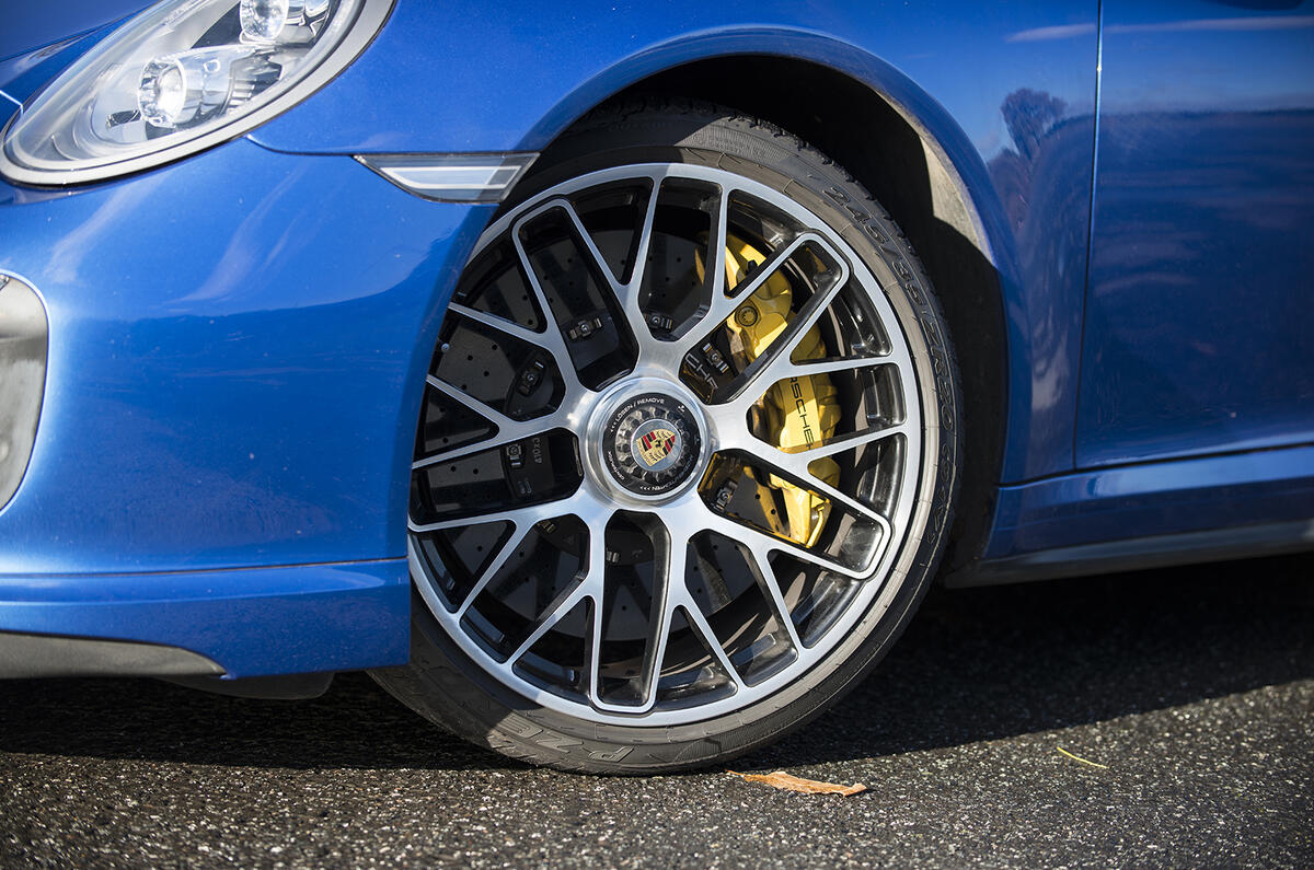 20in Porsche 911 Turbo alloys