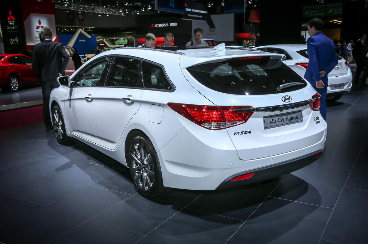 Performance and economy gains for new Hyundai i40 mild hybrid