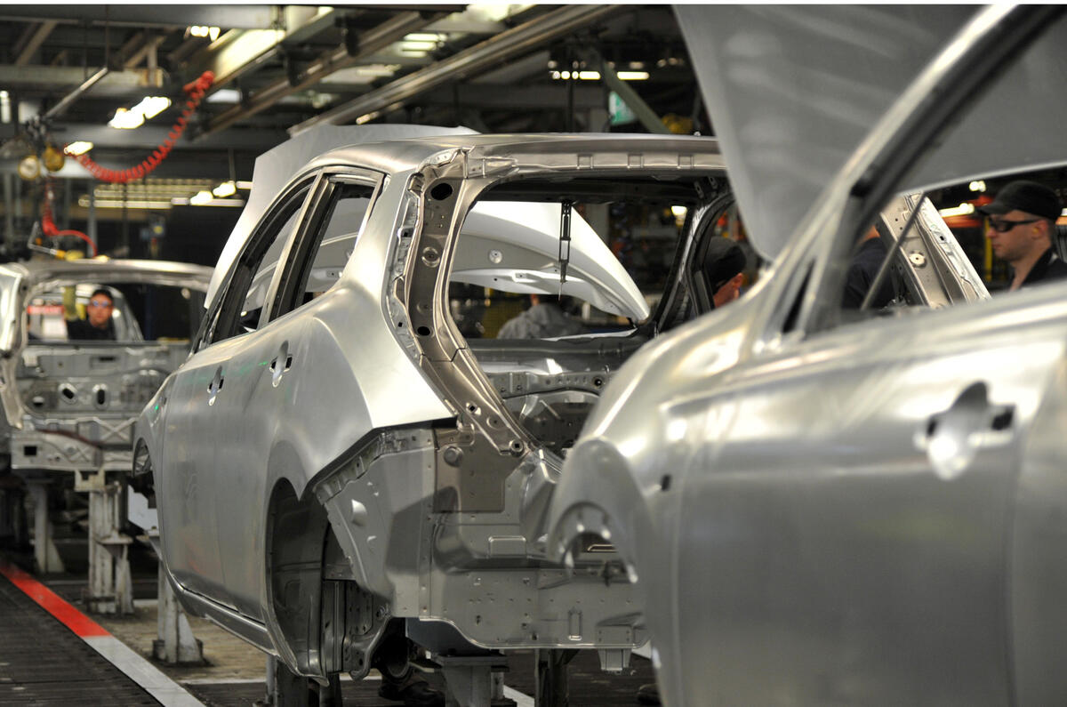 no title Facelifted Nissan Leaf to offer battery leasing