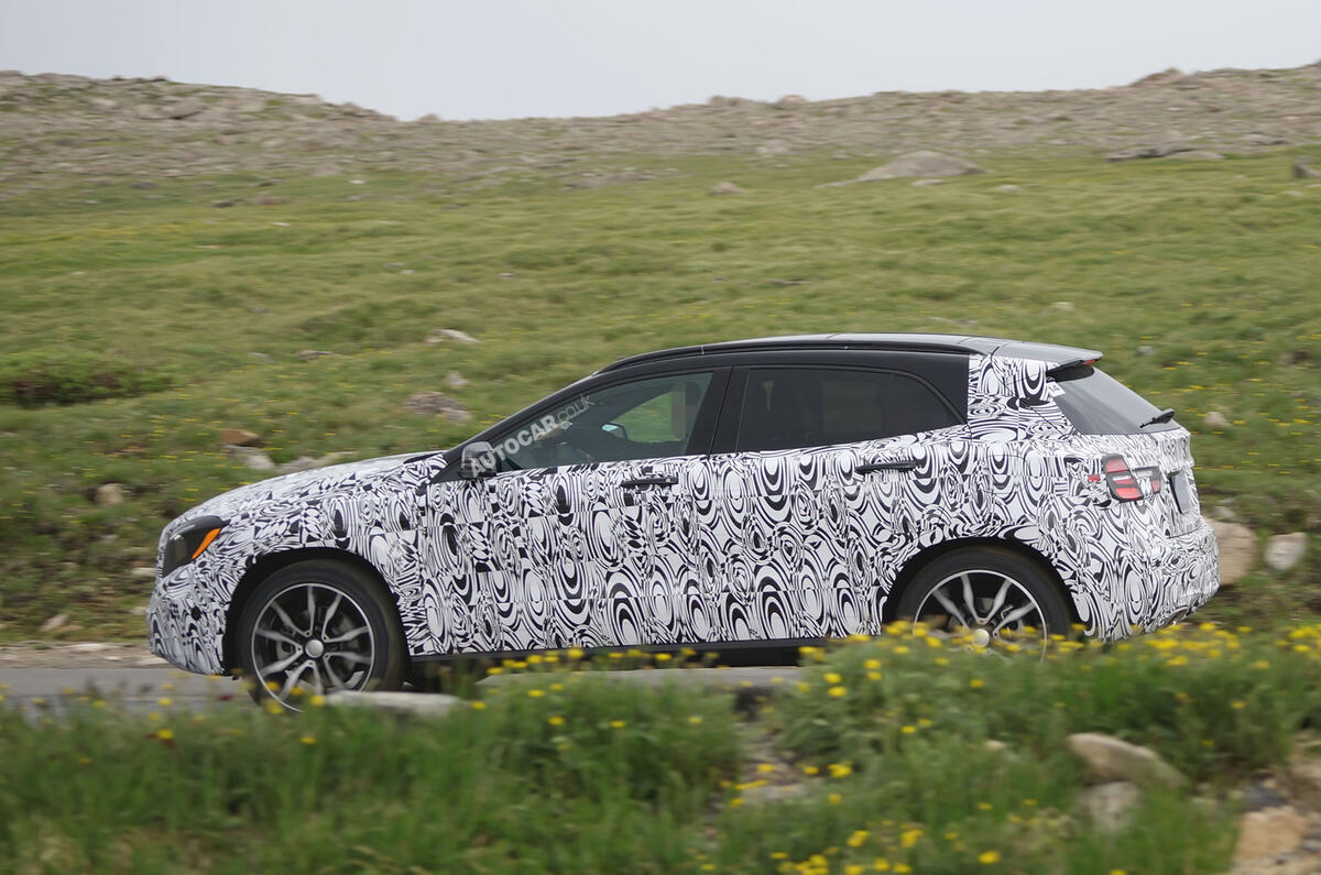 2014 Mercedes-Benz GLA - latest spy shots
