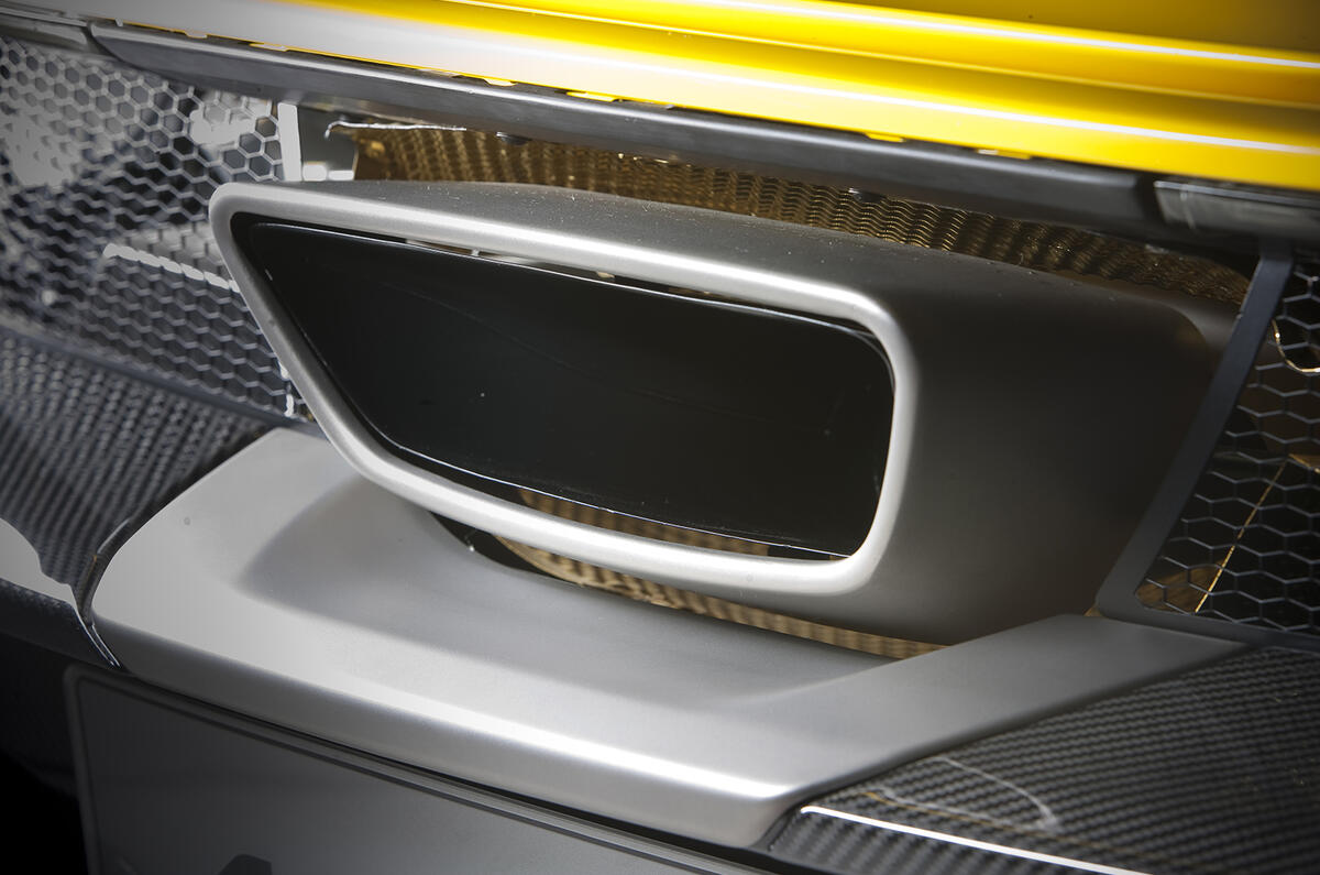 The ultimate McLaren P1 gallery