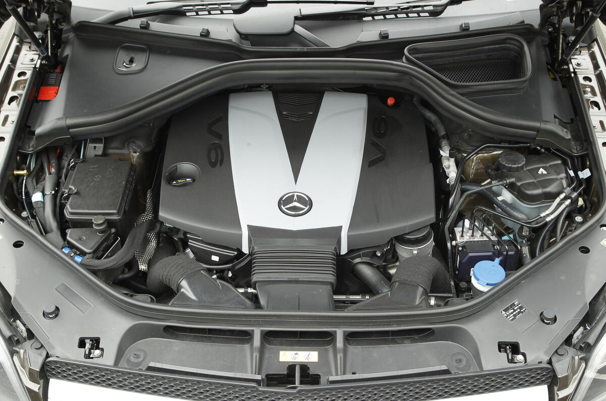 Mercedes-Benz GL turbodiesel engine