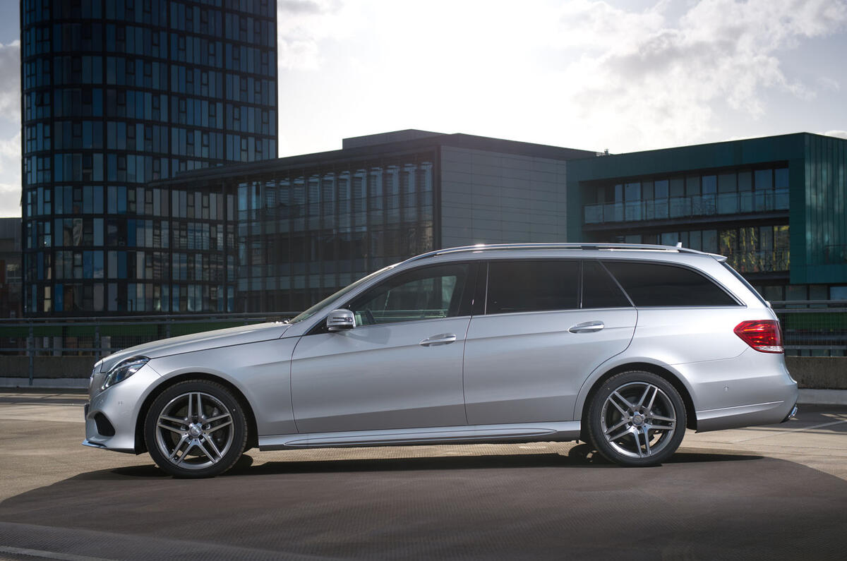 Mercedes-Benz revises E-class model range