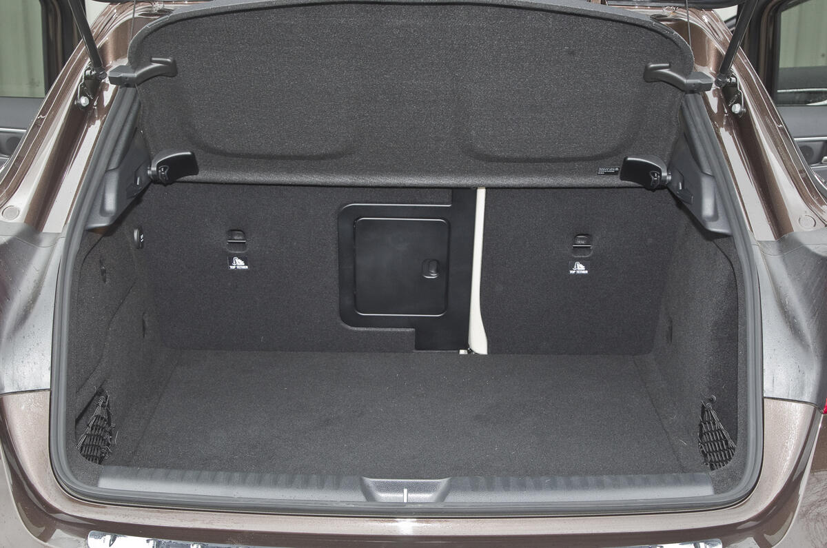 Mercedes-Benz GLA boot space