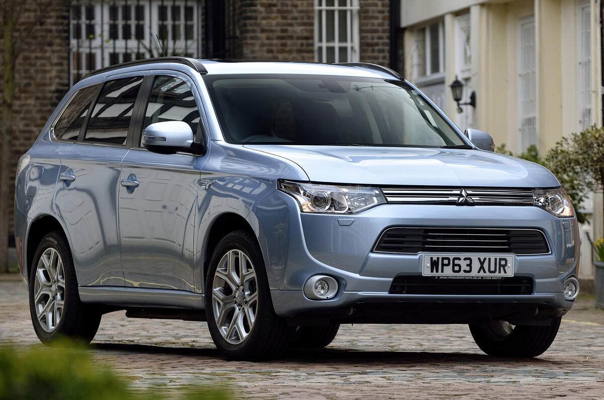 Mitsubishi Outlander PHEV pricing confirmed