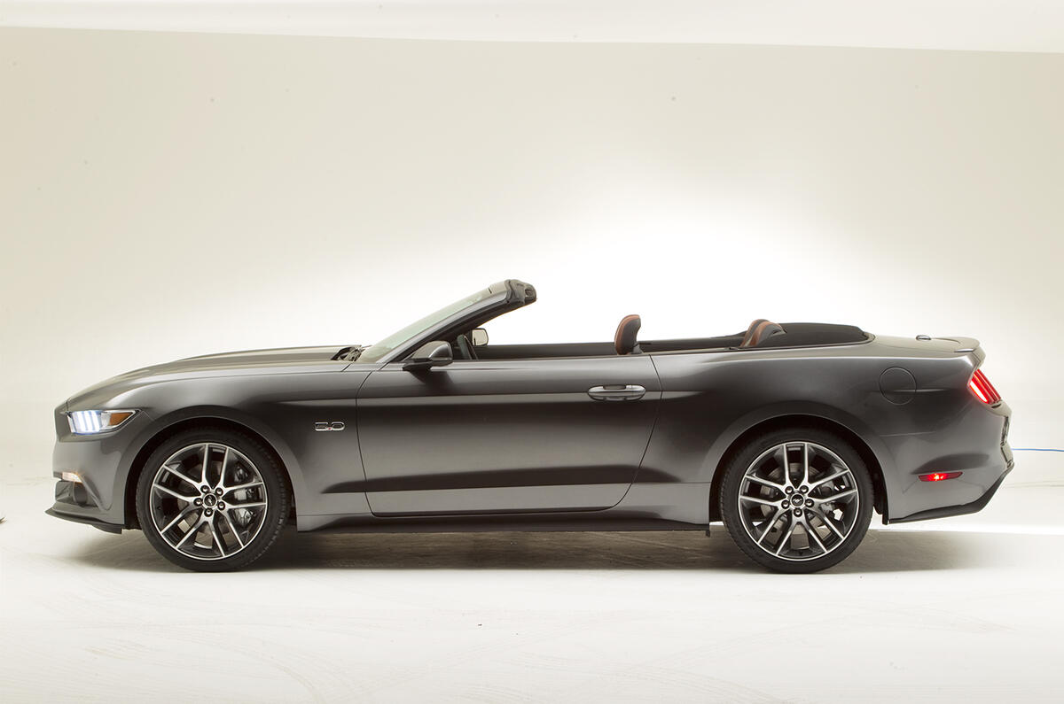 2015 Ford Mustang revealed 2015 Ford Mustang revealed