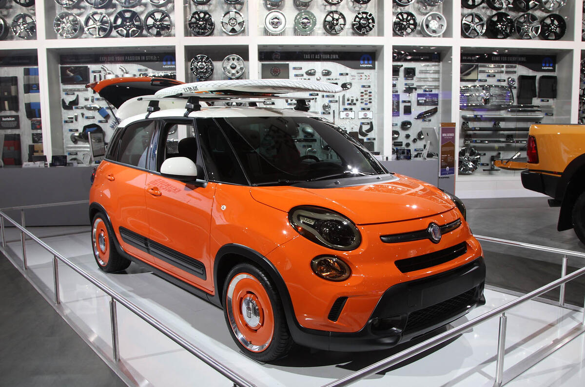 Detroit motor show live report and picture gallery