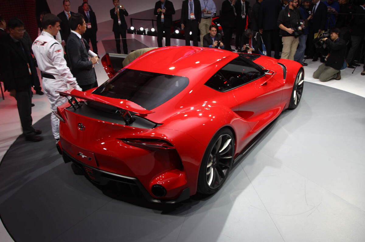 Detroit motor show live report and picture gallery