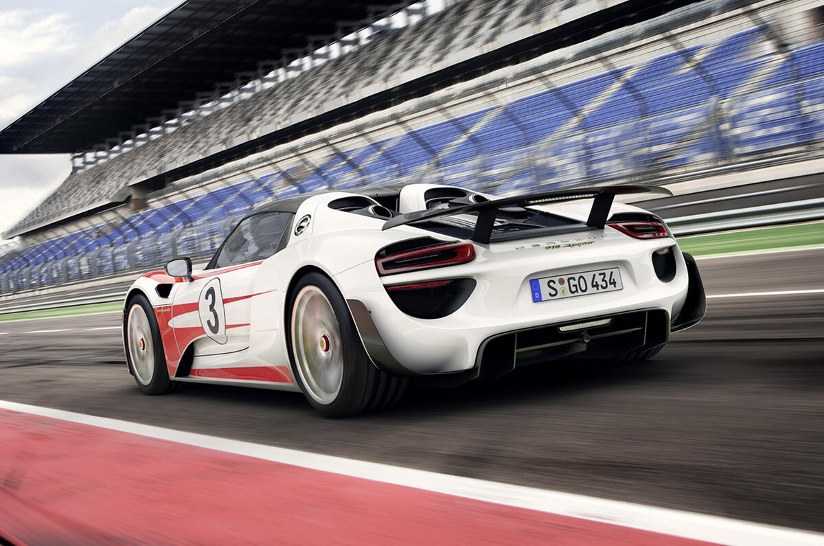 Porsche 918 Spyder improves performance 