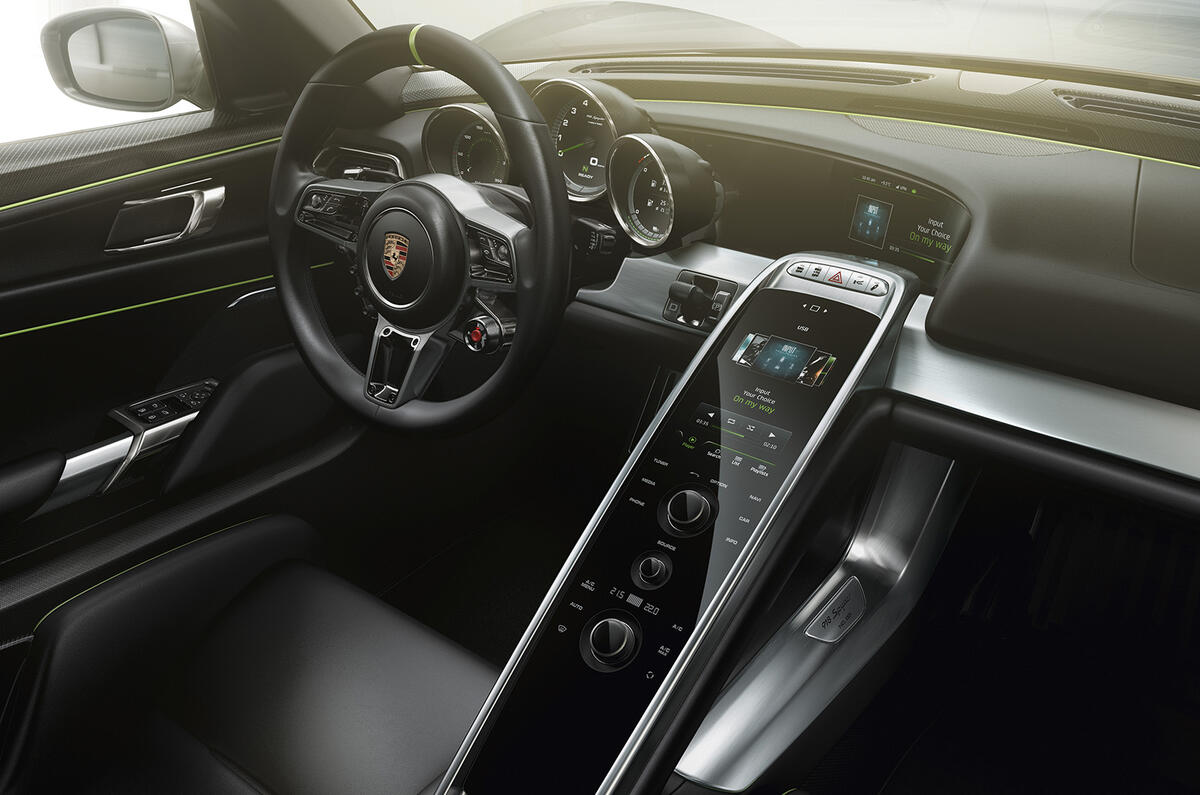 Porsche 918 Spyder enters production