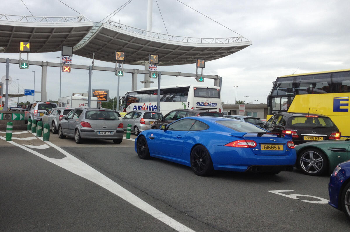 no title Leaving Le Mans