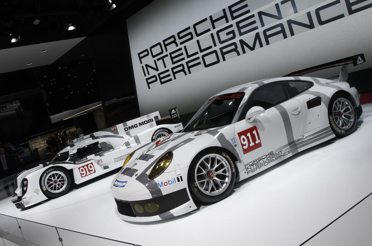 Porsche 919 Hybrid Le Mans racer gets Geneva debut Porsche 919 Hybrid Le Mans racer gets Geneva debut