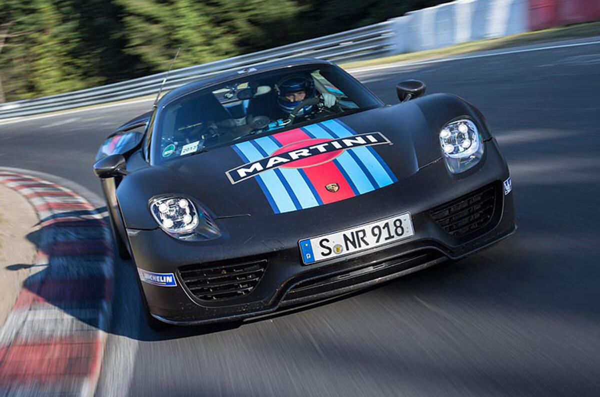 Porsche 918 Spyder sets new Nurburgring lap record