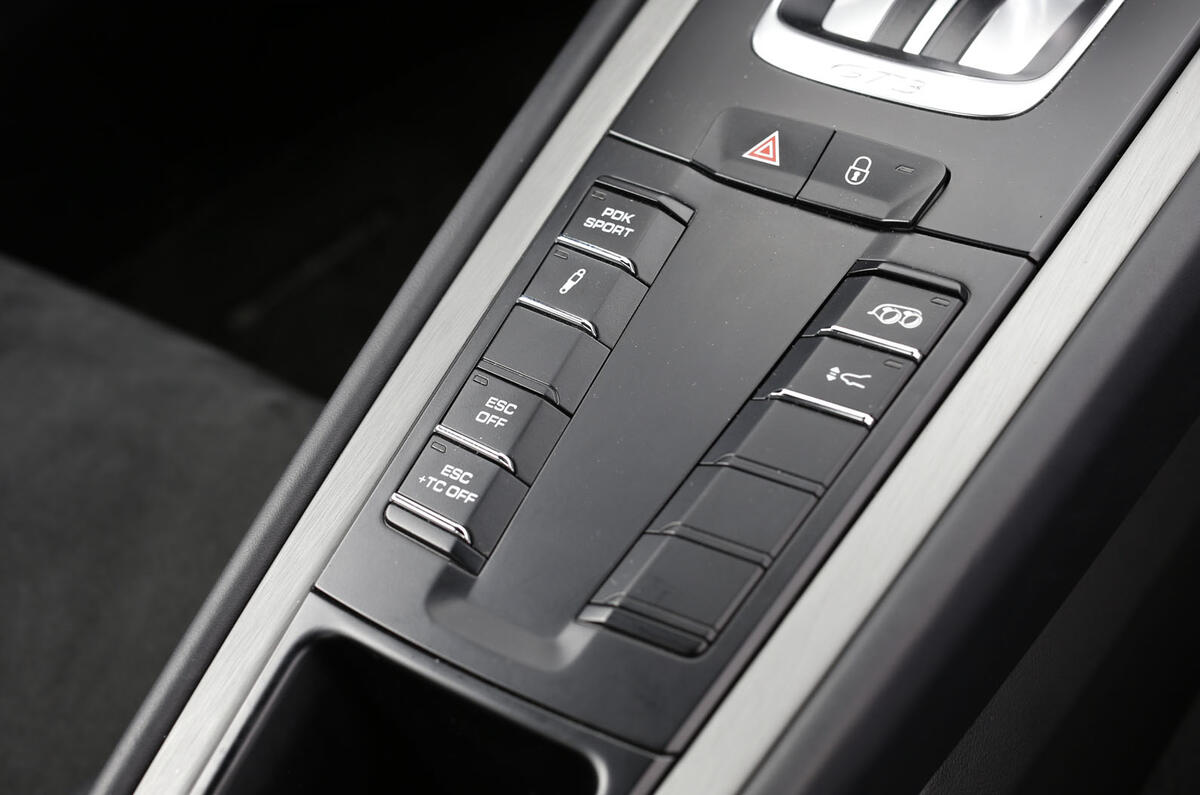 Porsche 911 GT3 dynamic control