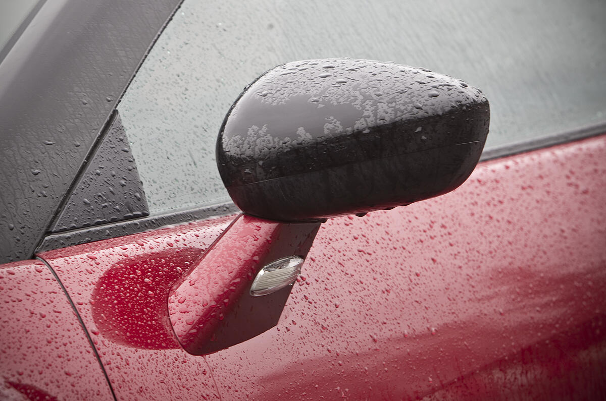 Peugeot RCZ R wing mirror