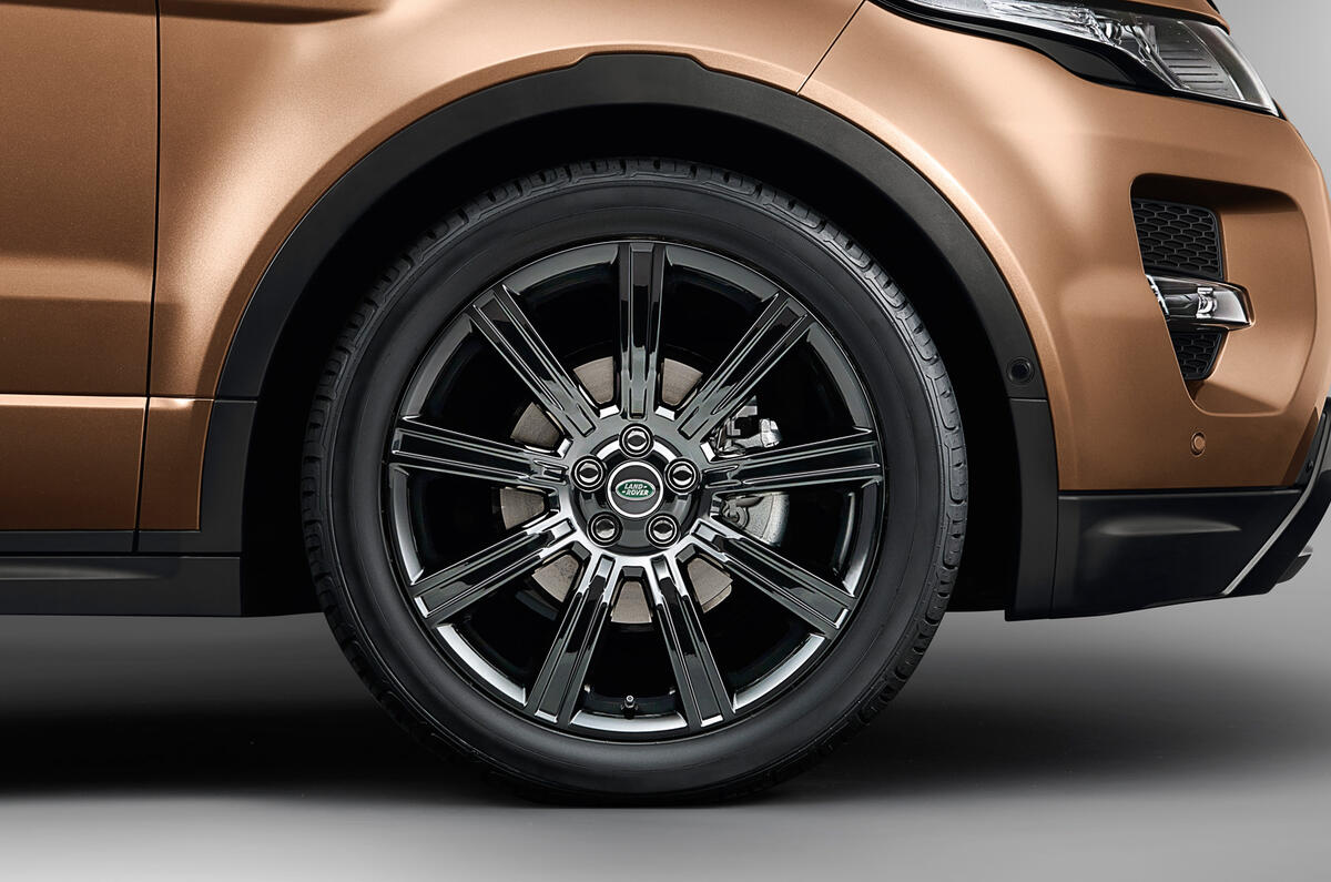 no title Revised Range Rover Evoque for 2014