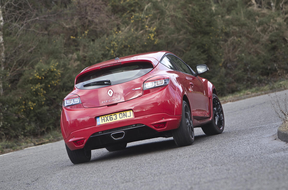 Renault Megane RS rear cornering