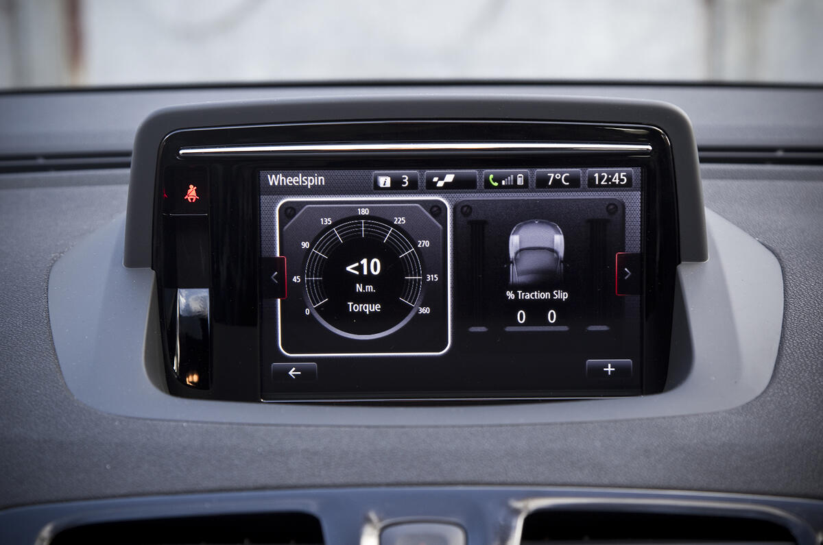 Renault Megane RS traction info