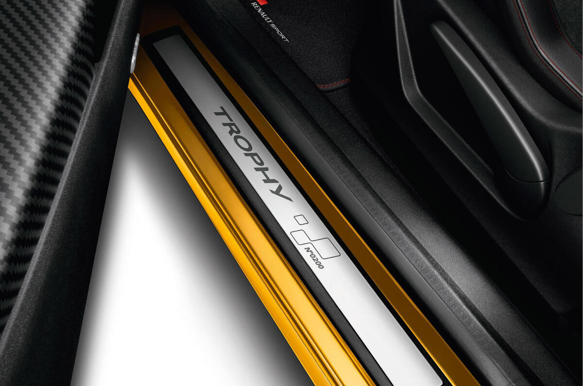 no title Renaultsport Megane 275 Trophy revealed ahead of Goodwood debut