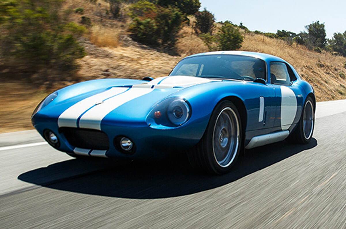 Renovo Motors shows all-electric coupé at Pebble Beach