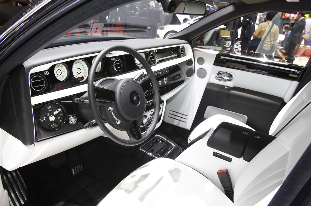 Rolls-Royce Ghost gets facelift