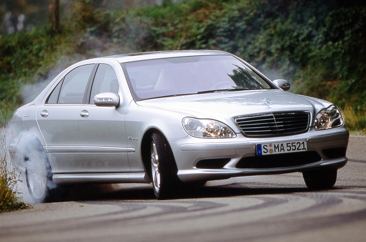no title History of the Mercedes S-class - picture special