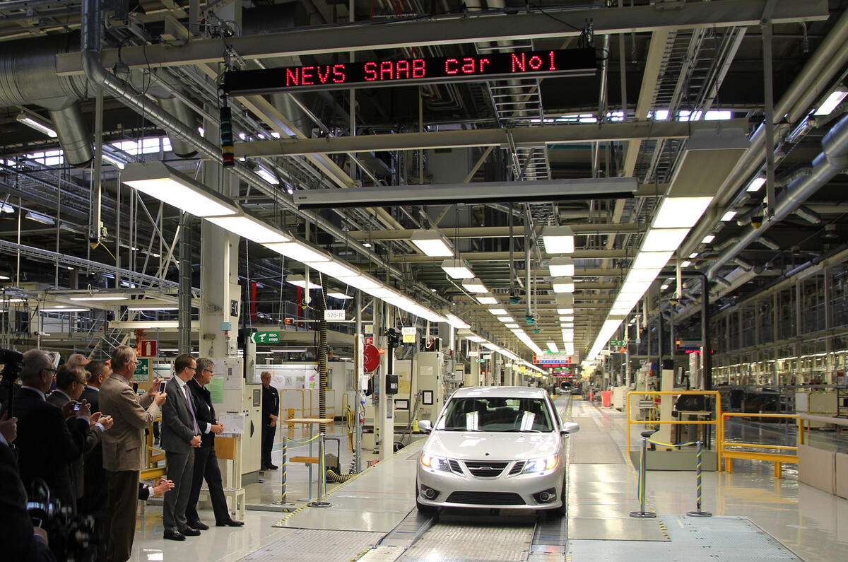 Saab restarts production in Trollhattan