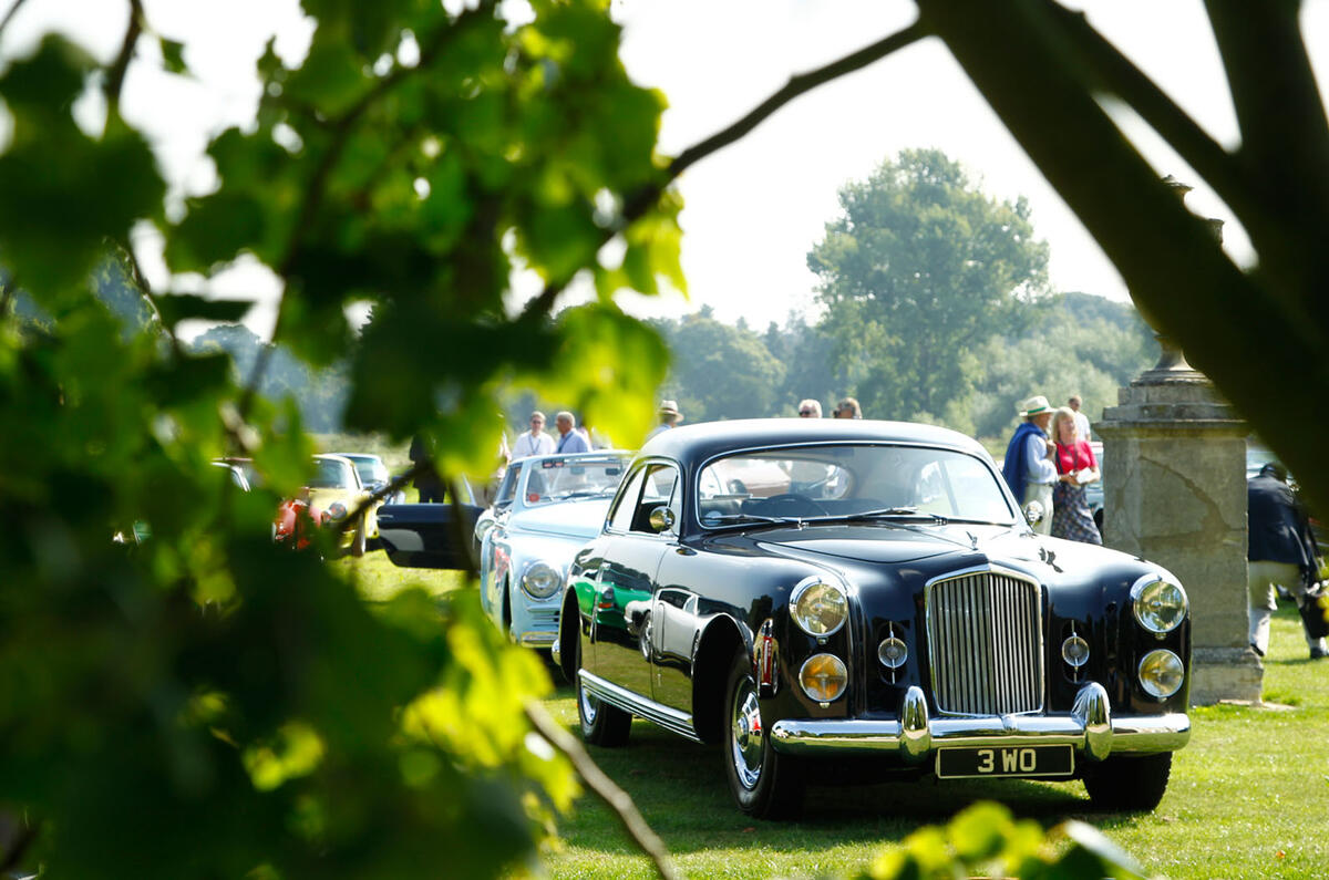 no title Salon Prive 2013 show gallery