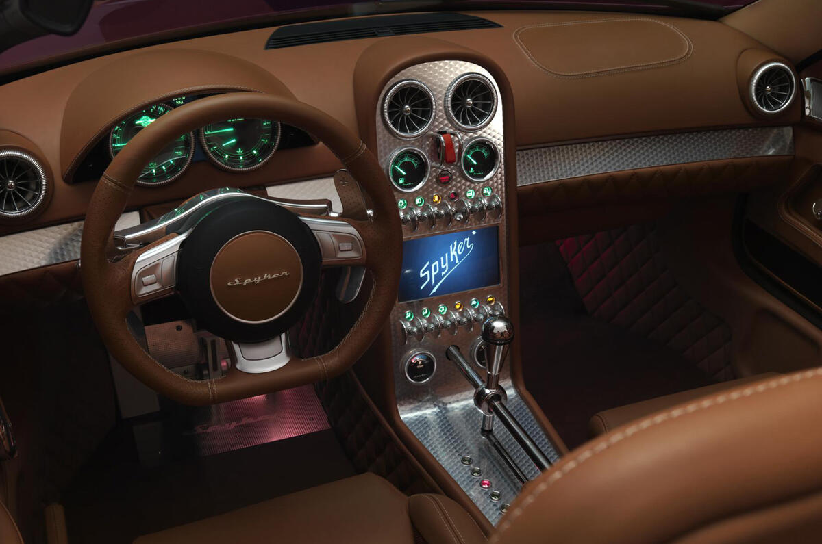 no title Salon Prive 2013 preview gallery