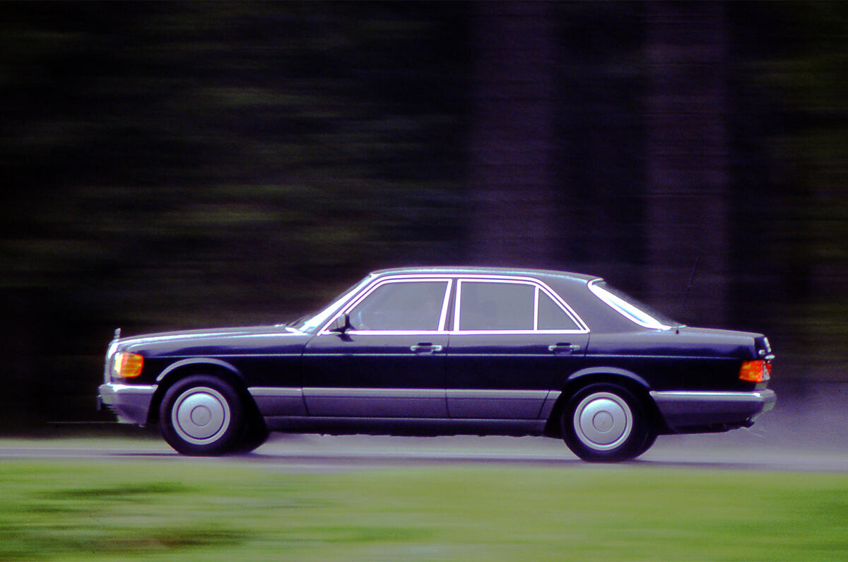 no title History of the Mercedes S-class - picture special