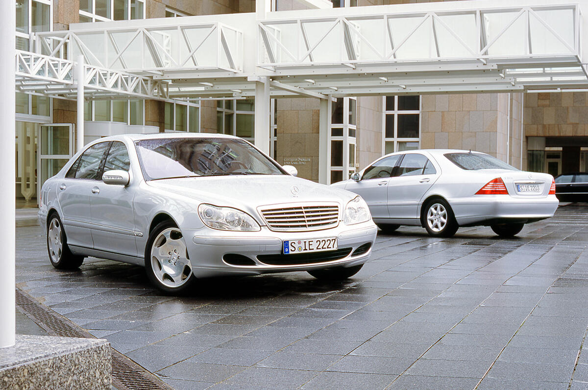 no title History of the Mercedes S-class - picture special