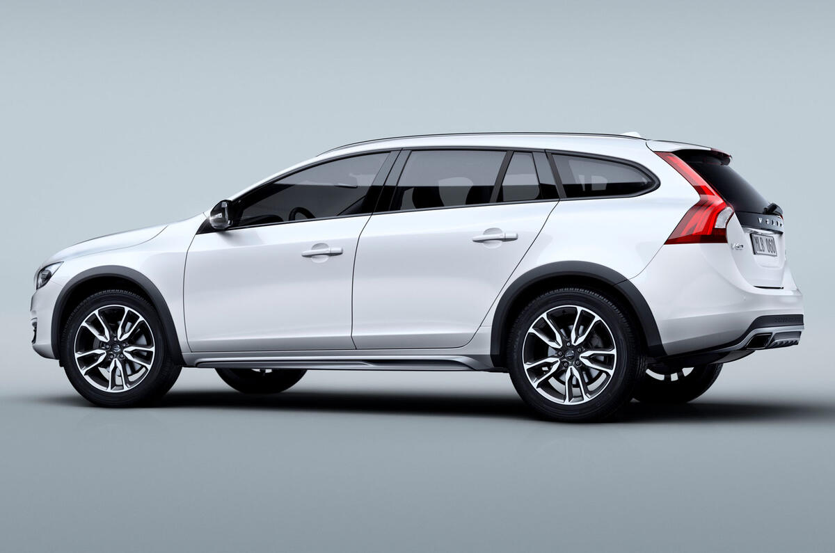 Volvo V60 Cross Country unveiled Volvo V60 Cross Country unveiled