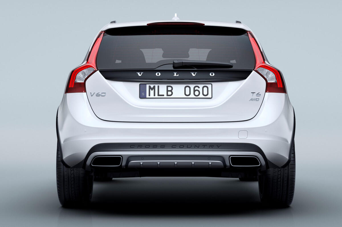 Volvo V60 Cross Country unveiled Volvo V60 Cross Country unveiled