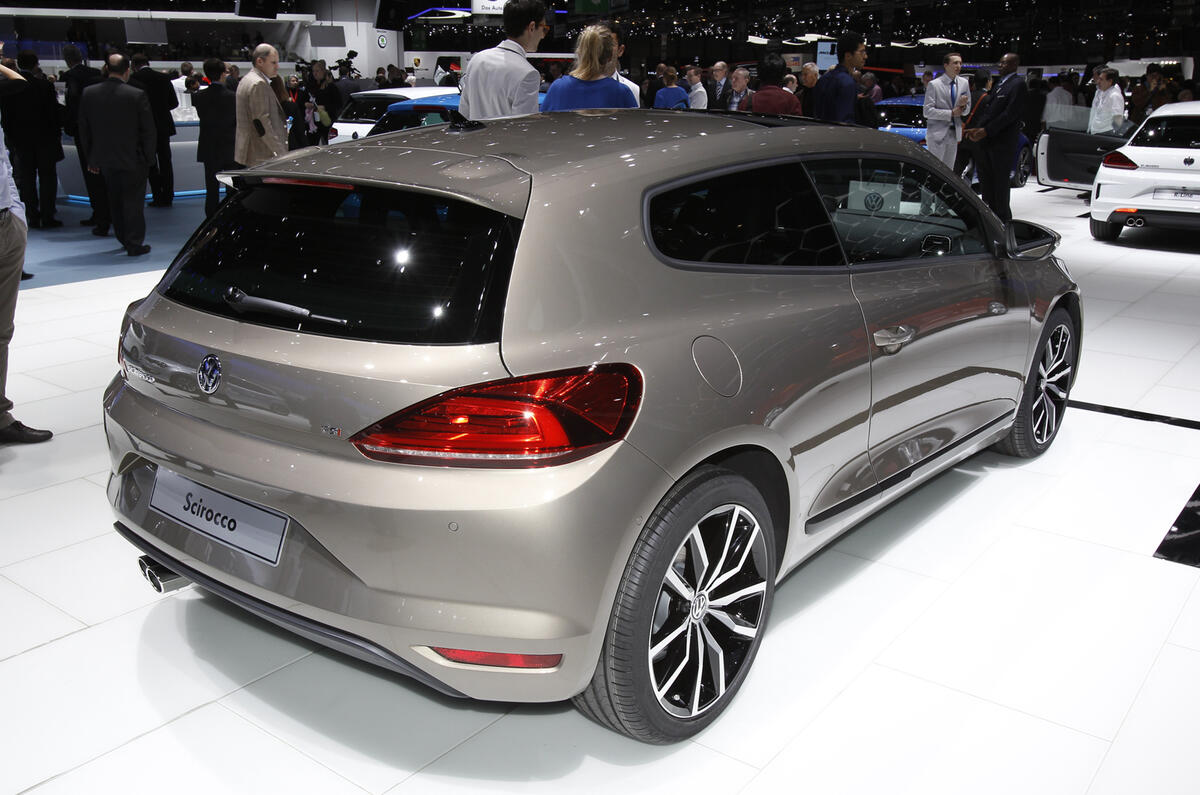 Facelifted Volkswagen Scirocco revealed