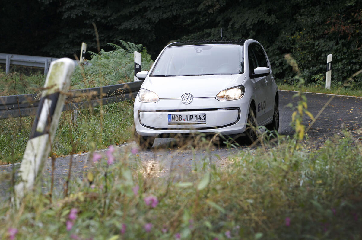 Quick news: Zenos E10 for Autosport launch, Mercedes S-class production