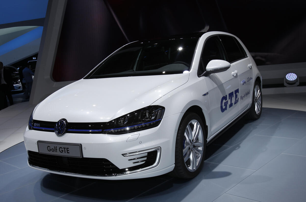 Hot electric Volkswagen Golf GTE revealed