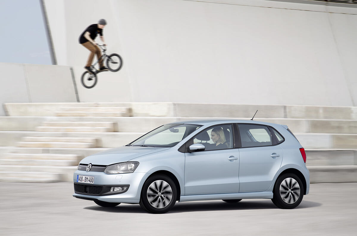 no title Volkswagen reveals new CrossPolo
