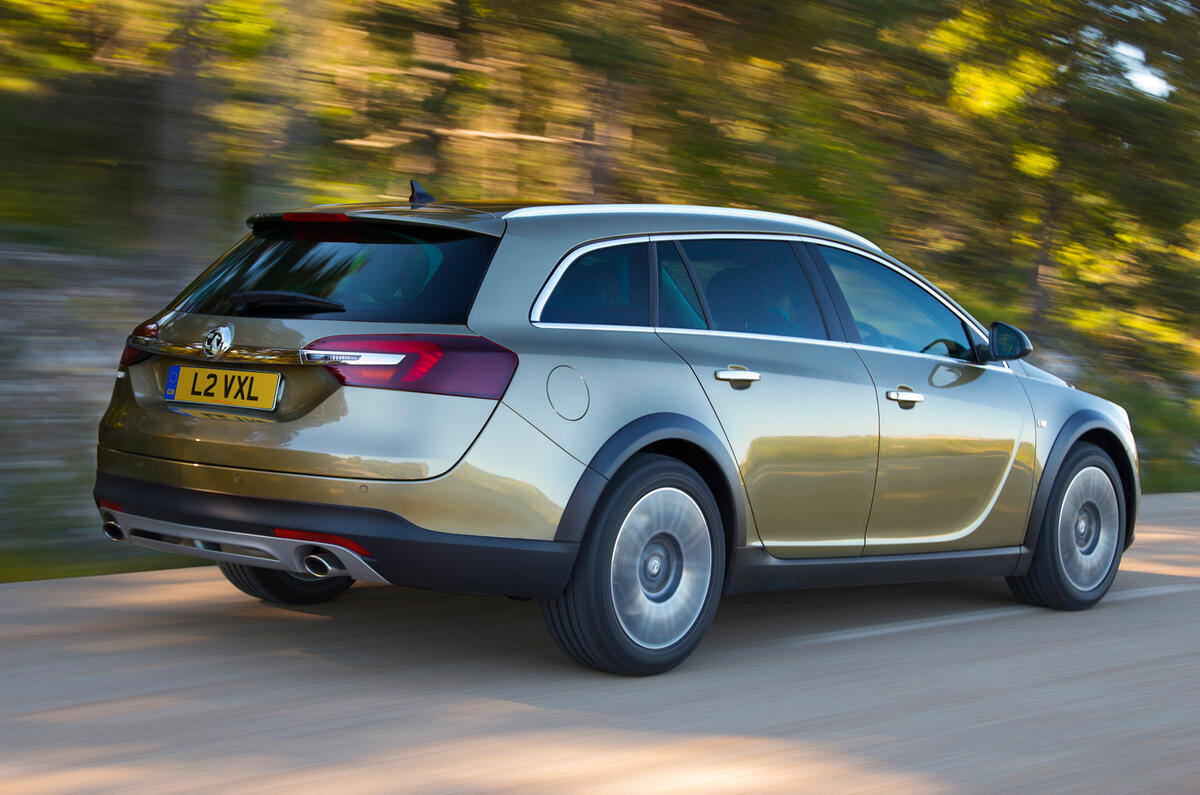 no title Vauxhall Insignia Country Tourer revealed