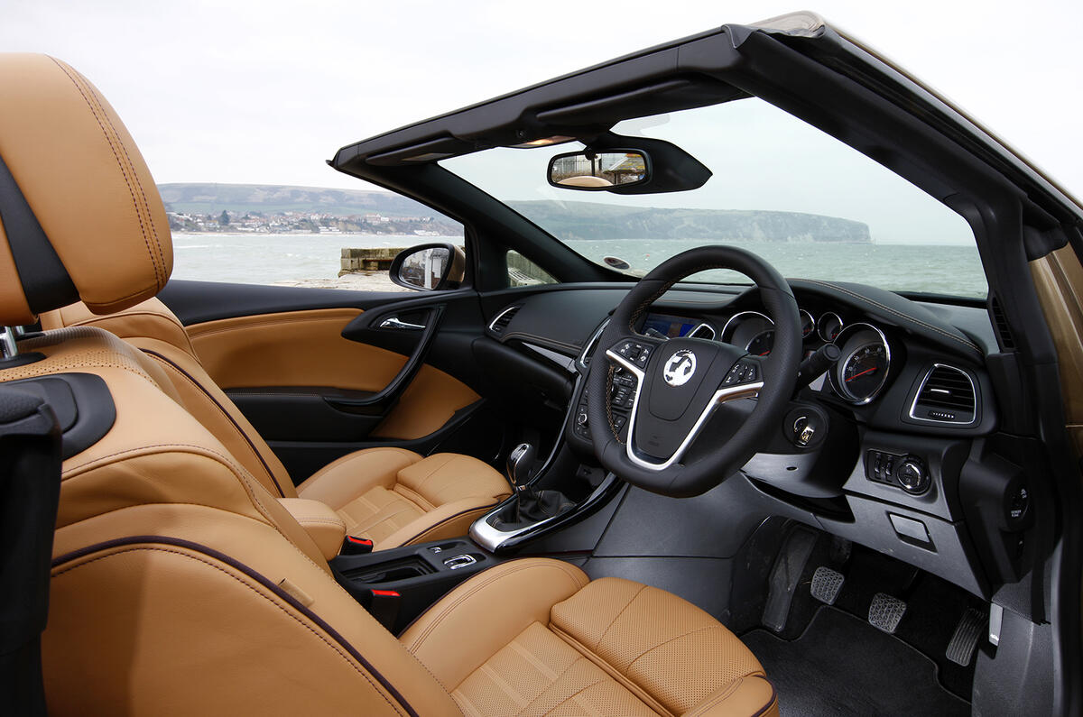Vauxhall Cascada interior
